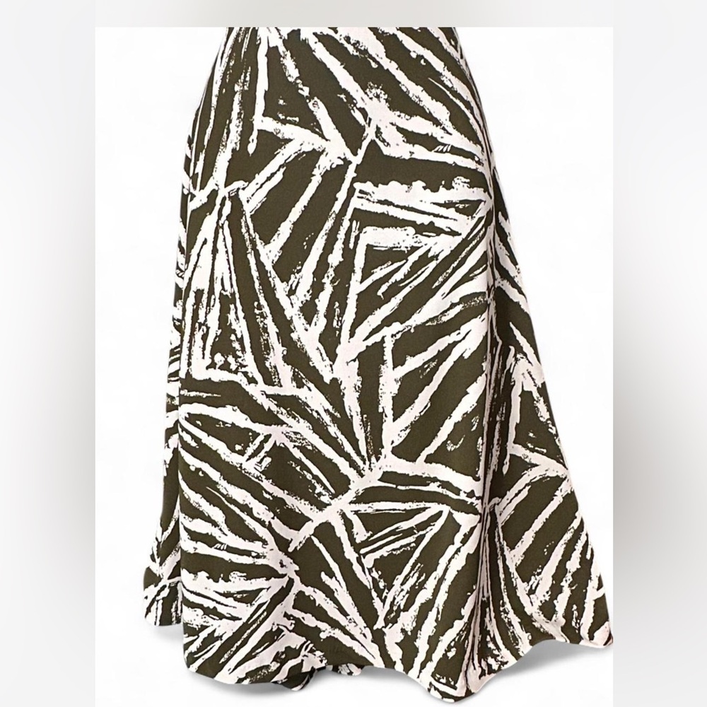Liz Claiborne Olive and White Abstract Skirt